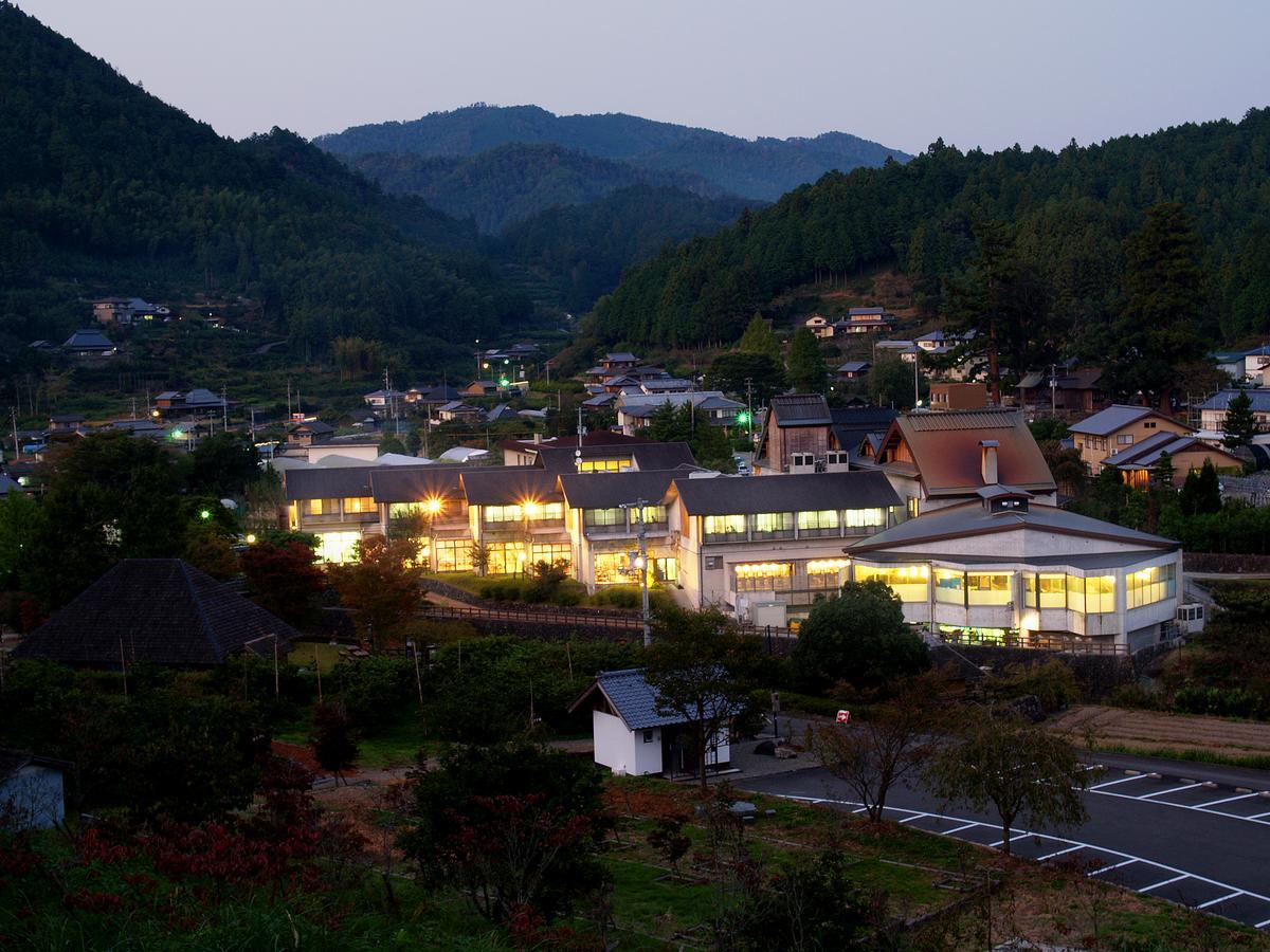 Kamiyama Onsen Hotel Shikinosato & Iyashinoyu Tokusima Kültér fotó