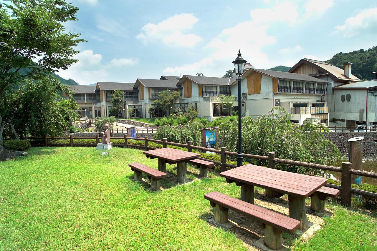 Kamiyama Onsen Hotel Shikinosato & Iyashinoyu Tokusima Kültér fotó