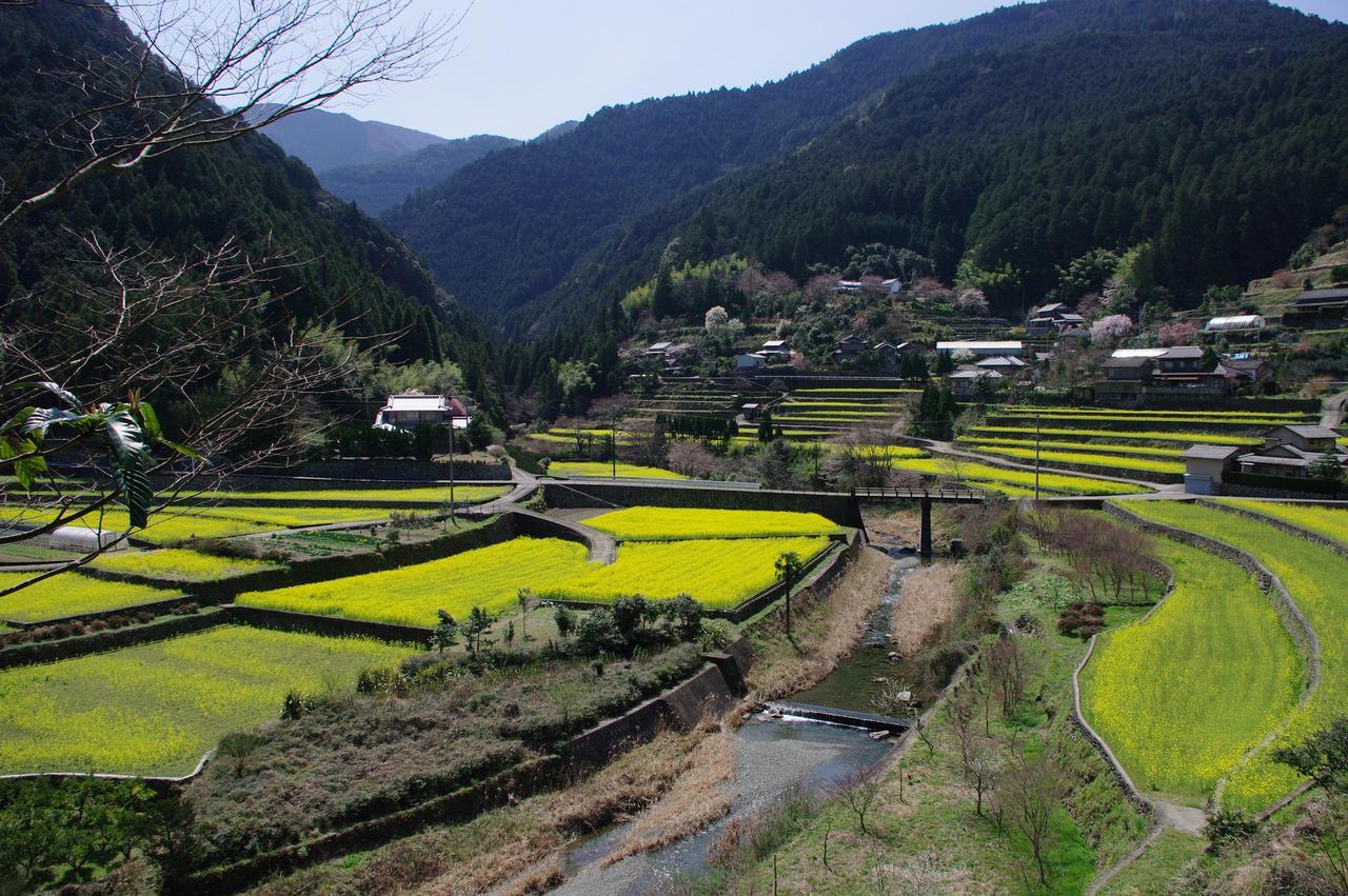 Kamiyama Onsen Hotel Shikinosato & Iyashinoyu Tokusima Kültér fotó