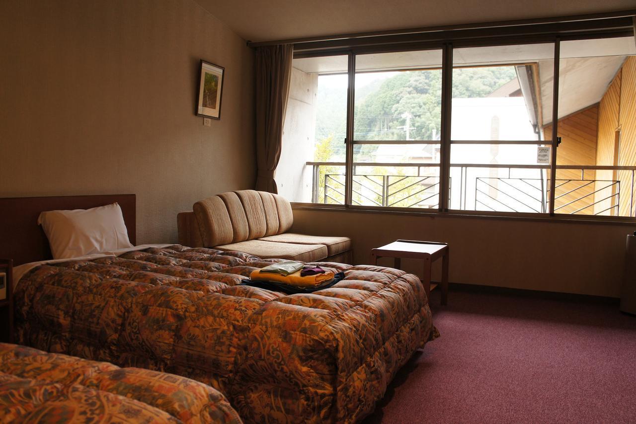 Kamiyama Onsen Hotel Shikinosato & Iyashinoyu Tokusima Kültér fotó
